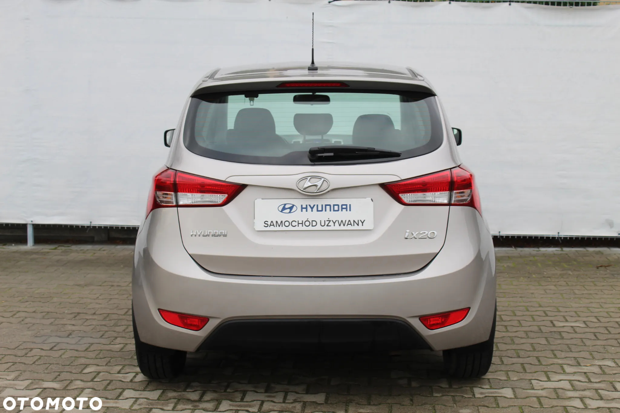 Hyundai ix20 1.4 Classic + - 4
