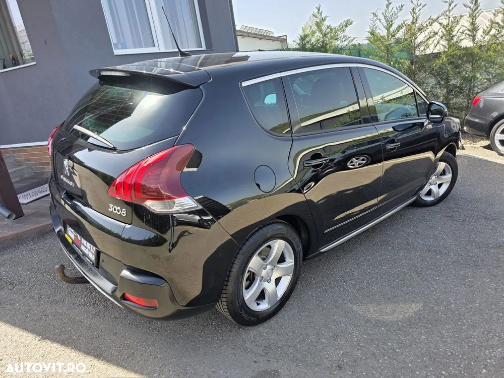 Peugeot 3008 Hybrid4 - 3