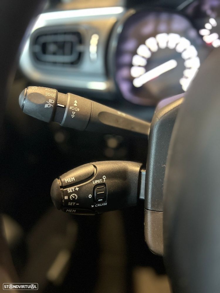 Citroën C3 1.2 PureTech Plus - 21