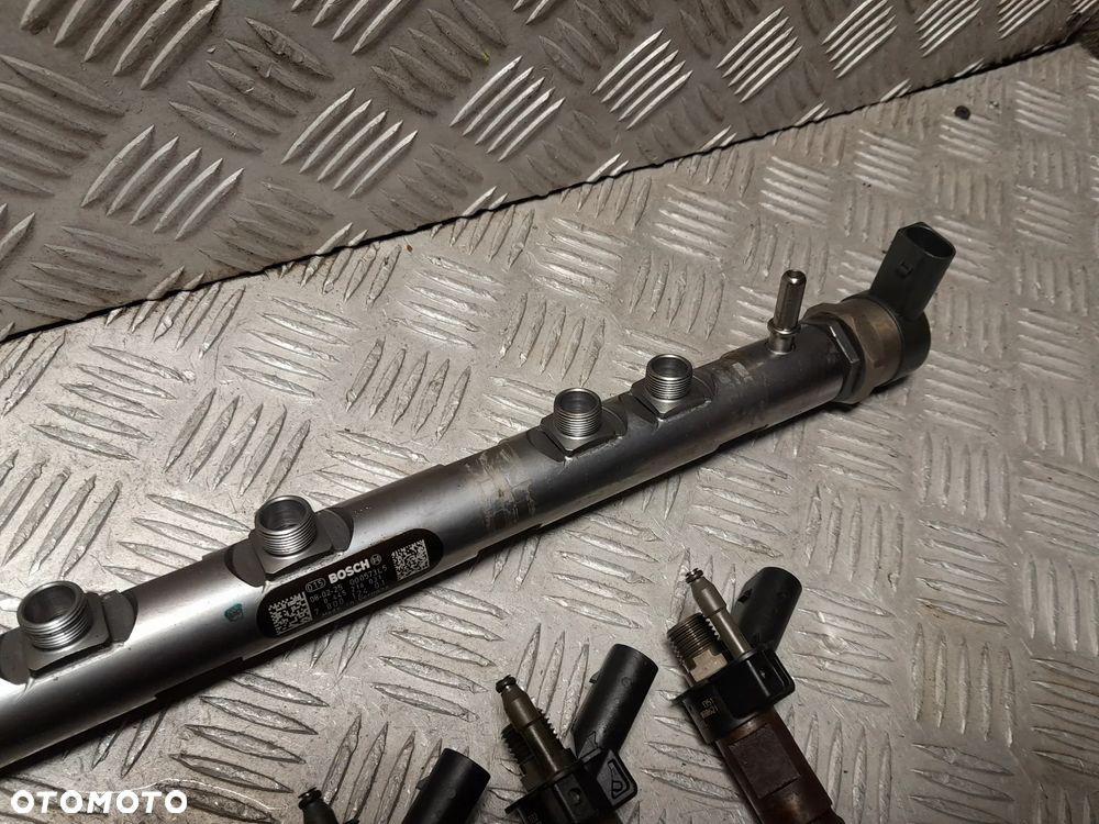 BMW E92 UKŁAD WTRYSKOWY LISTWA WTRYSKOWA 3.0 DIESEL N57 780012401 7805428-01 - 3