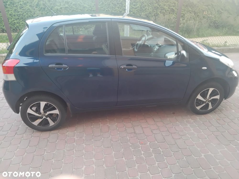 Toyota Yaris 1.0 VVT-i Cool - 5