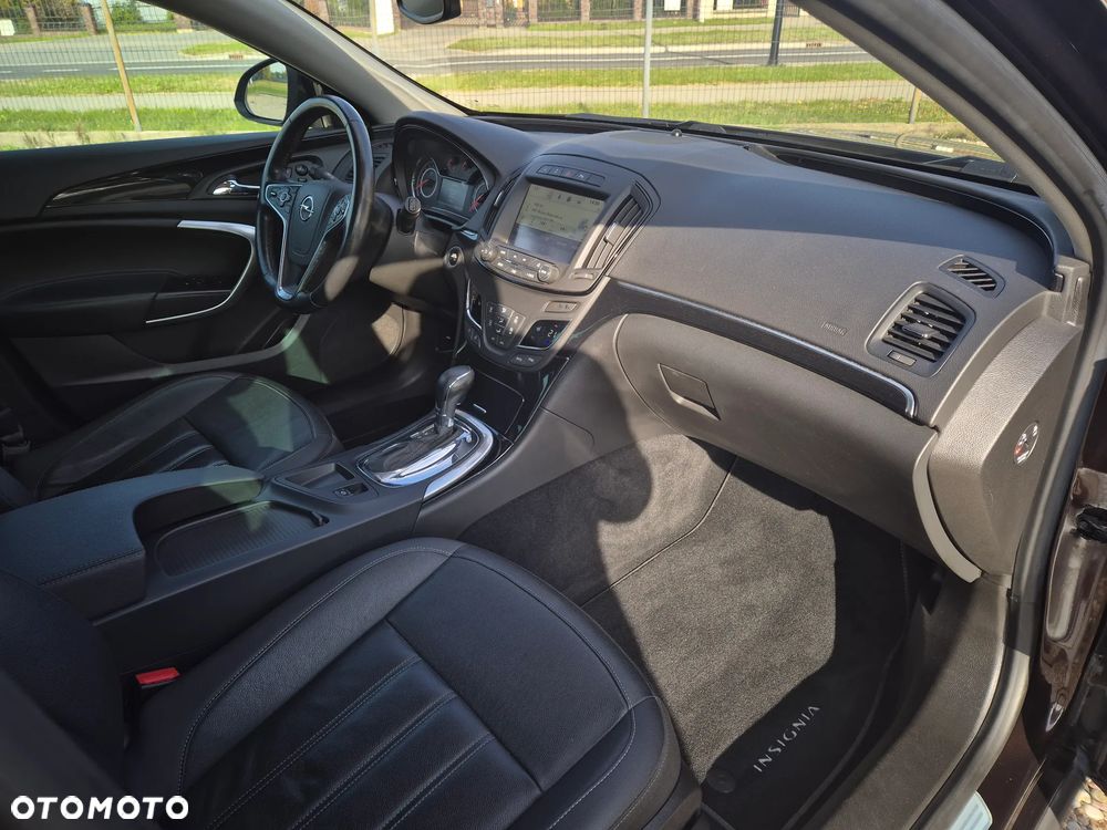 Opel Insignia 1.6 ECOTEC DI Turbo Country Tourer ecoFLE Automatik - 12