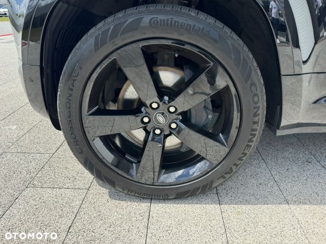 Land Rover Defender 3.0 D300 mHEV SE - 6