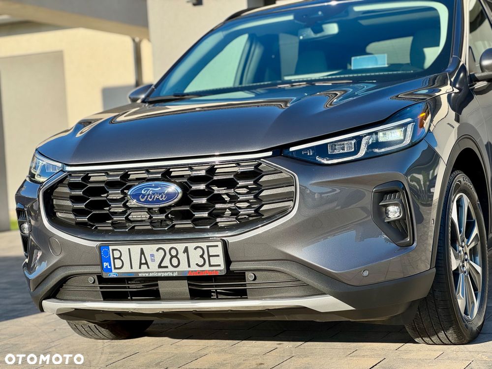 Ford Escape 2.0 EcoBoost AWD Titanium - 16