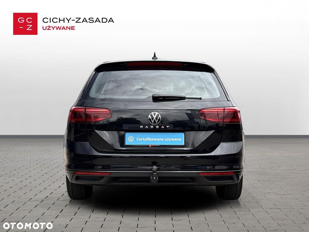 Volkswagen Passat - 5