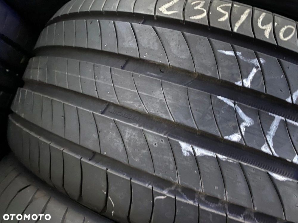 235/40/18 Michelin Primacy 4_6mm_2szt_(360) - 3