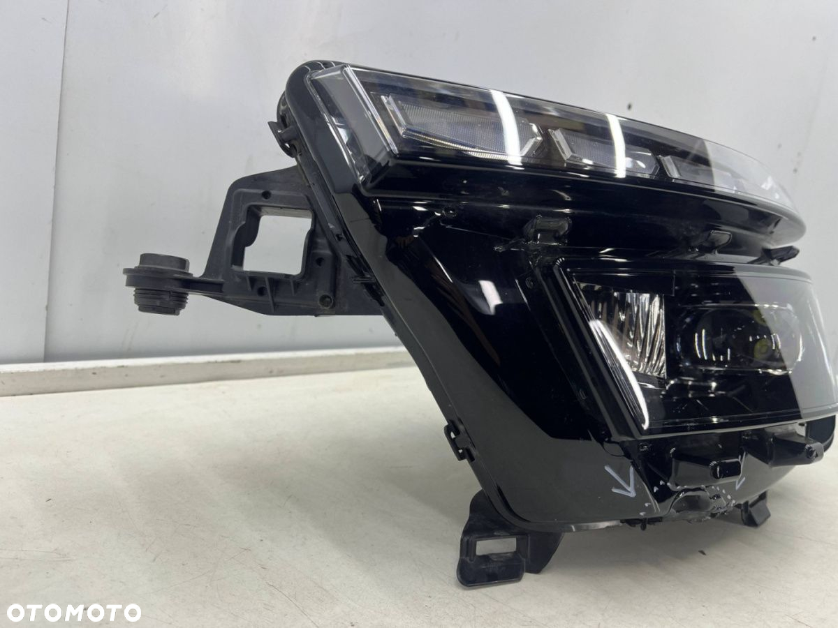 Lampa reflektor Skoda Kamiq 19-23r. LEWA przednia Full LED 658941015d CRYSTAL LIGHTING - 2