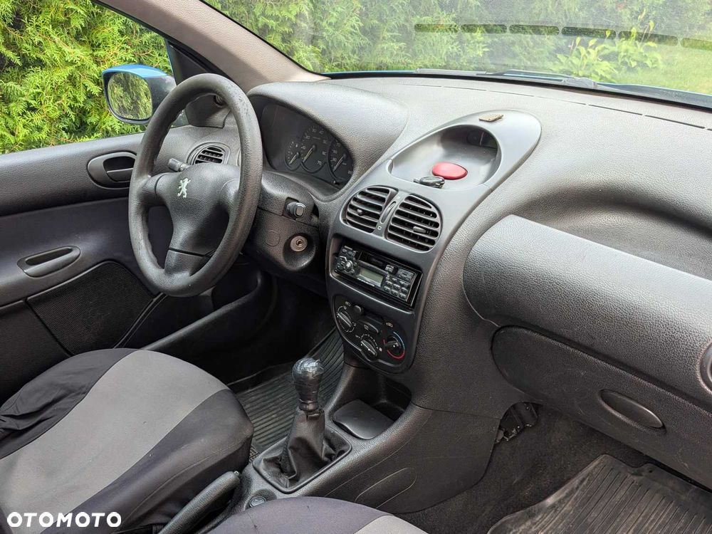 Peugeot 206 - 6