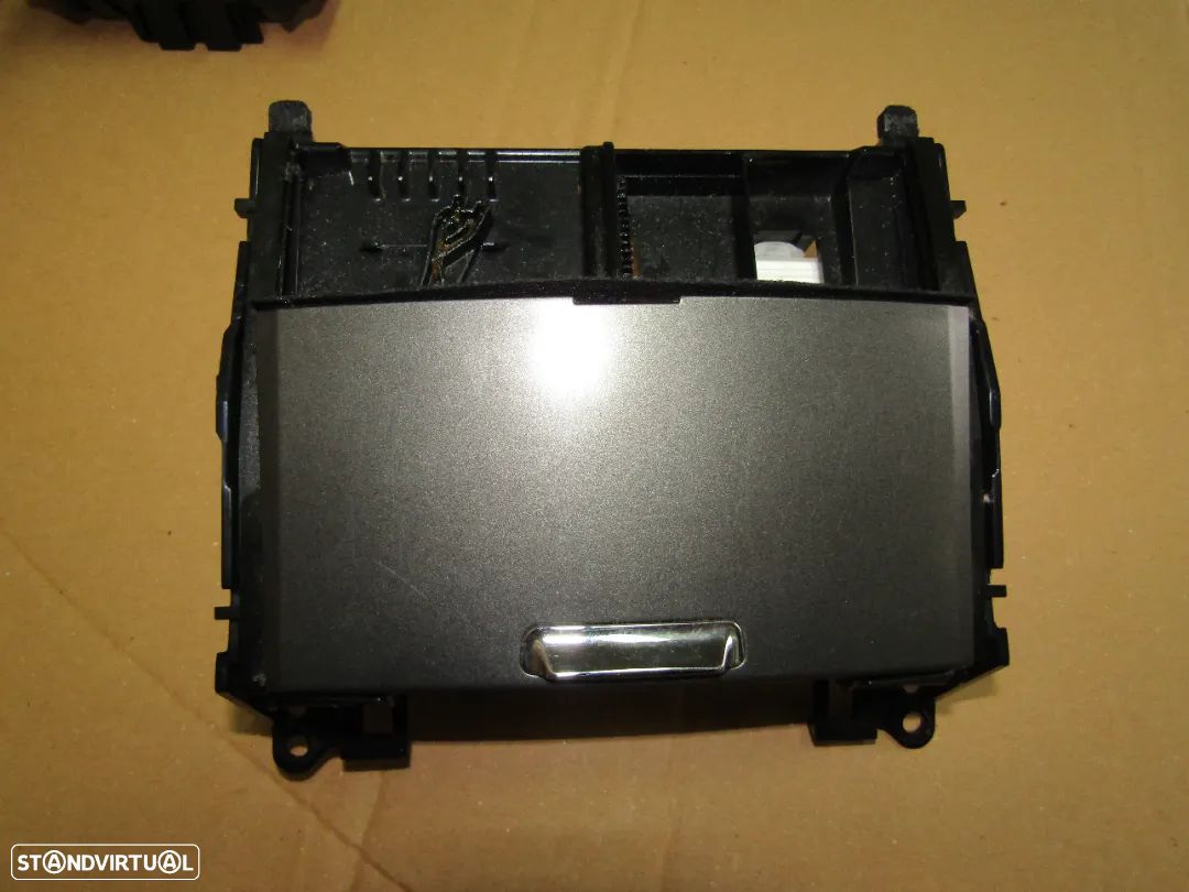 Componentes do Tablier Lexus IS 220 d ano 2006 a 2010 - 1