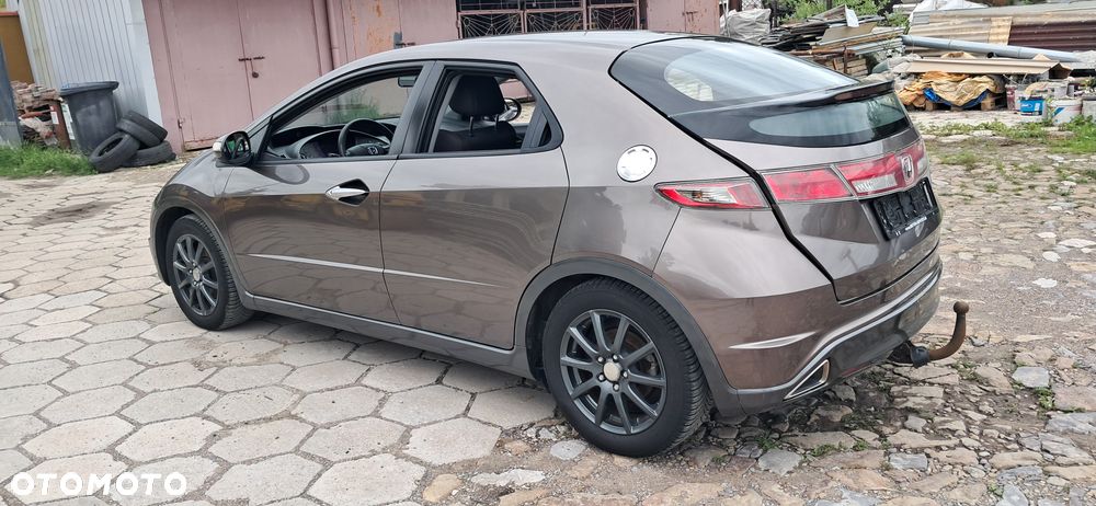 Mazda 3 1.6 Sport Active - 8