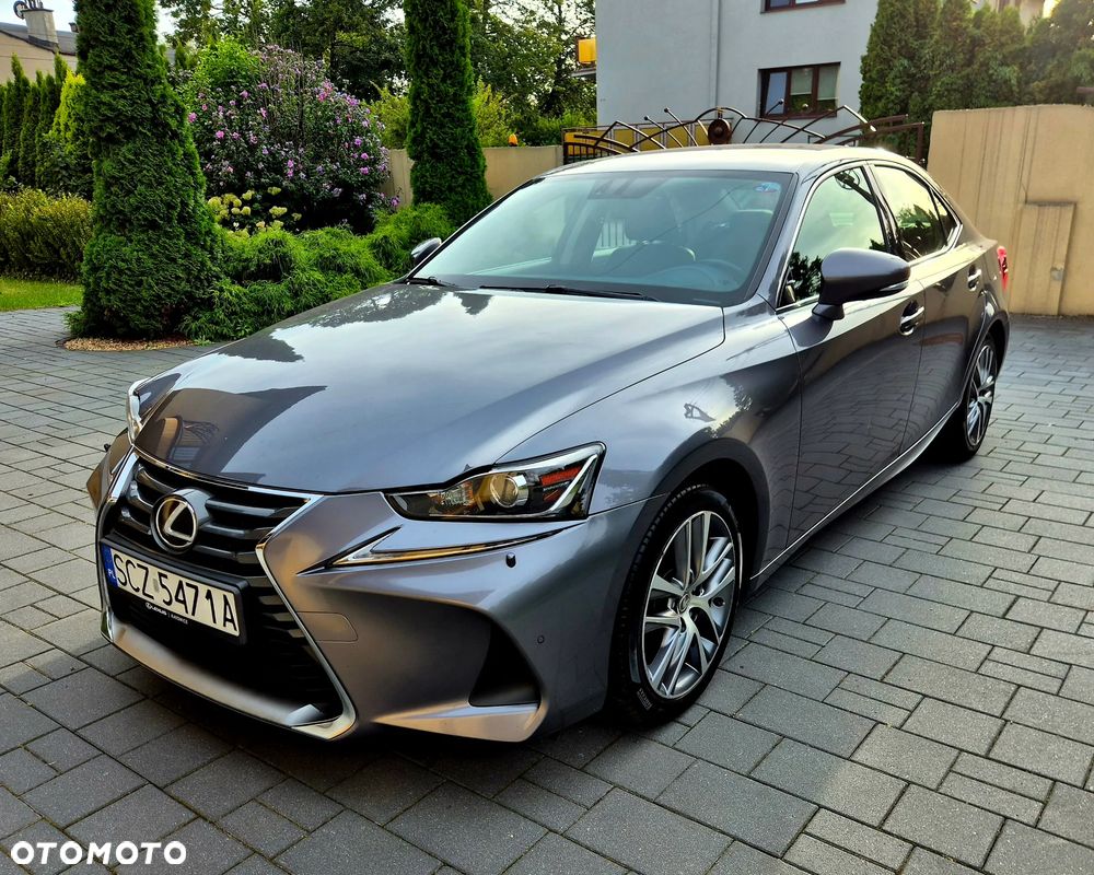 Lexus IS 200t Comfort - 9