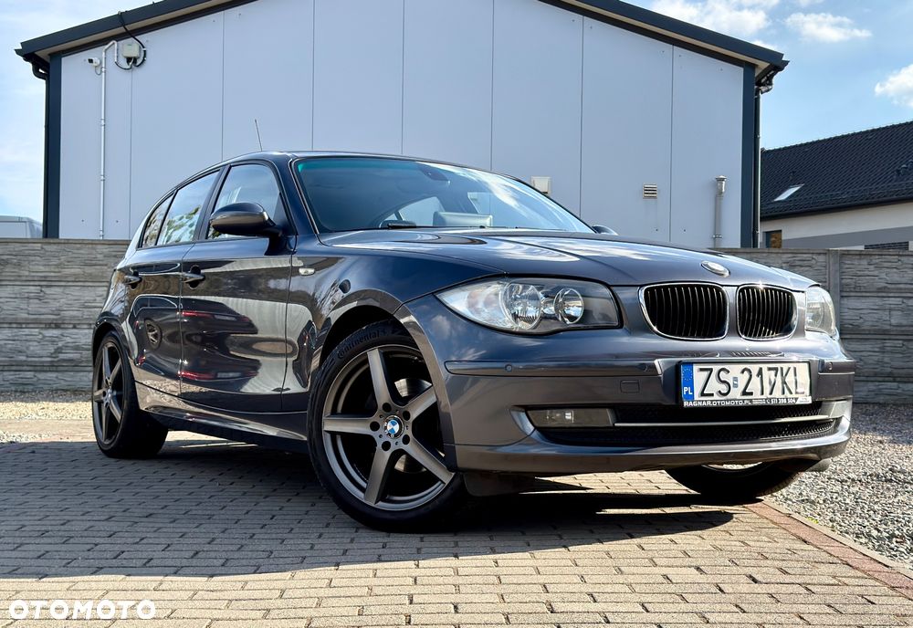 BMW Seria 1 120d DPF - 1