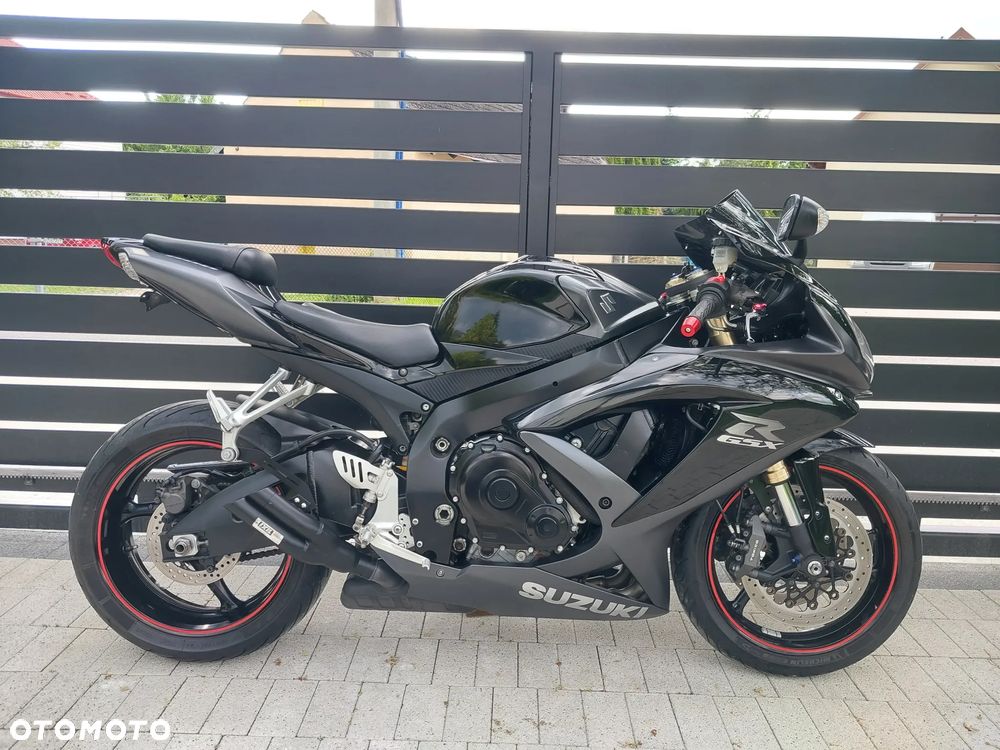 Suzuki GSX-R - 7