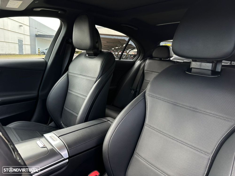 Mercedes-Benz C 300 e AMG Line - 8