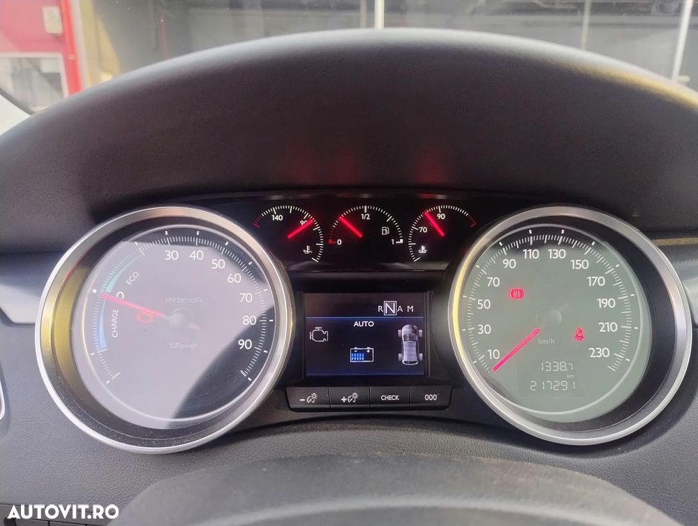 Peugeot 508 RXH Hybrid - 13