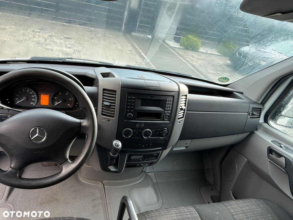 Mercedes-Benz Sprinter 319 cdi - 8