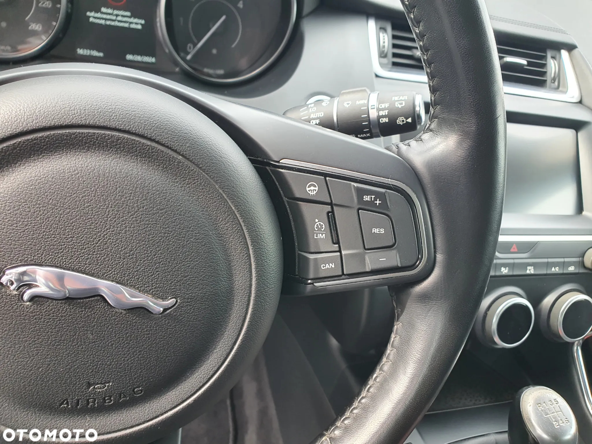 Jaguar E-Pace 2.0 i4D AWD S - 16