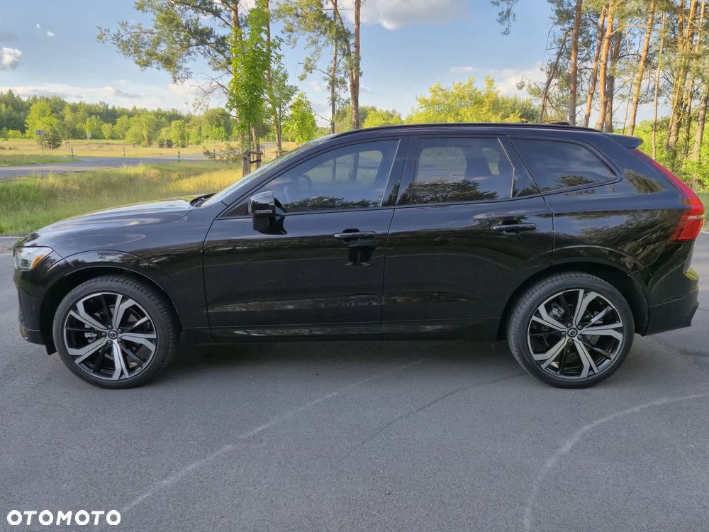 Volvo XC 60 B5 B AWD Ultimate Dark - 14