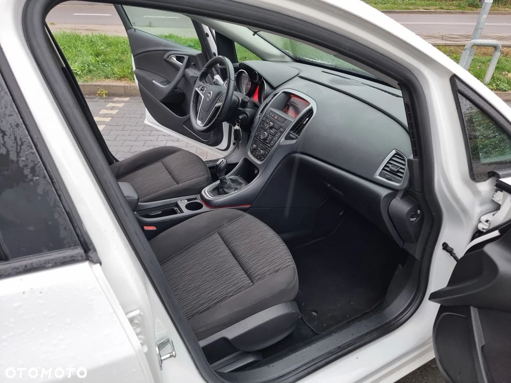 Opel Astra - 26