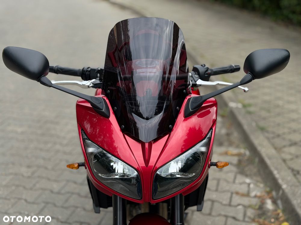 Yamaha FZ - 25
