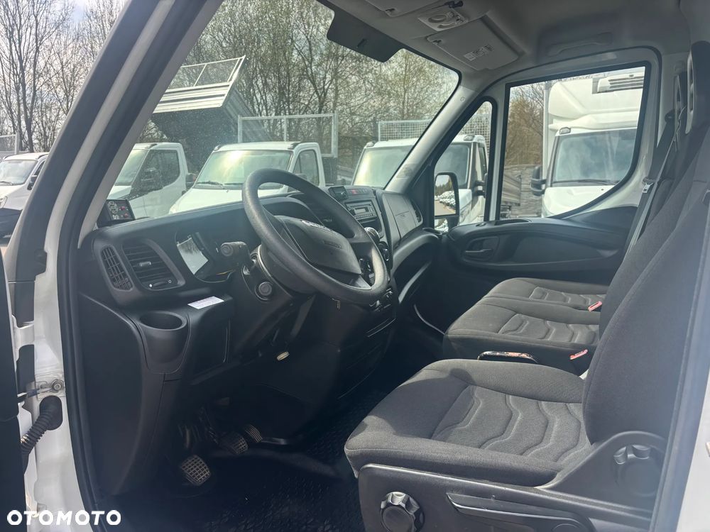 Iveco IVECO DAILY 50c15  DMC 3500 KG W OFERCIE OK 70 SZTUK FURGON KONTENER CHLODNIA WYWROT PODWOZIE DO ZABUDOWY 35c15 - 12