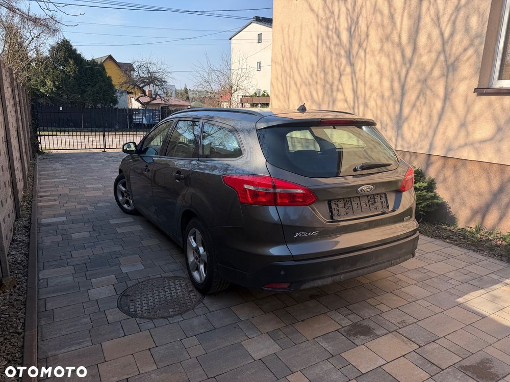 Ford Kuga 1.5 EcoBoost 2x4 SYNC - 11