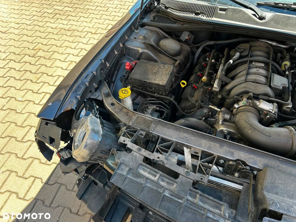 Dodge Challenger - 21