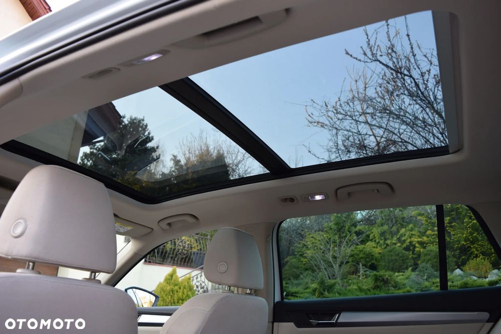 Skoda Superb 2.0 TDI DSG Ambition - 19