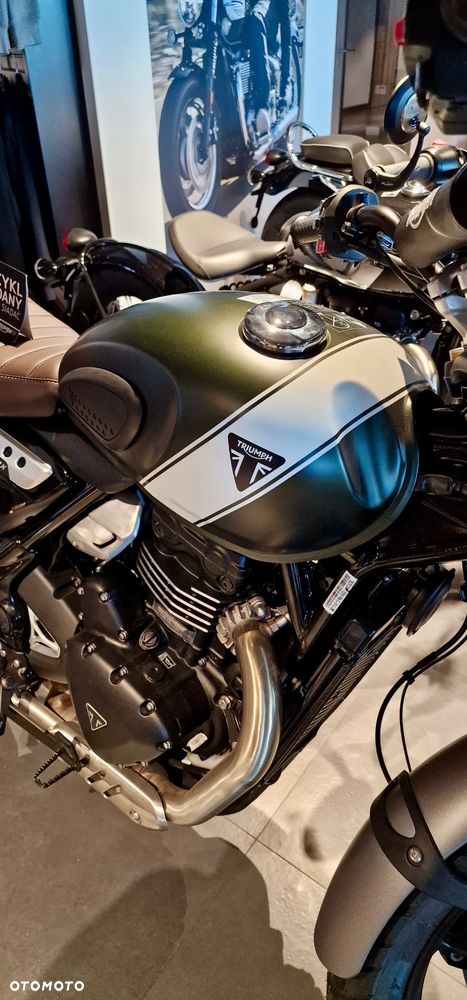 Triumph Scrambler - 12