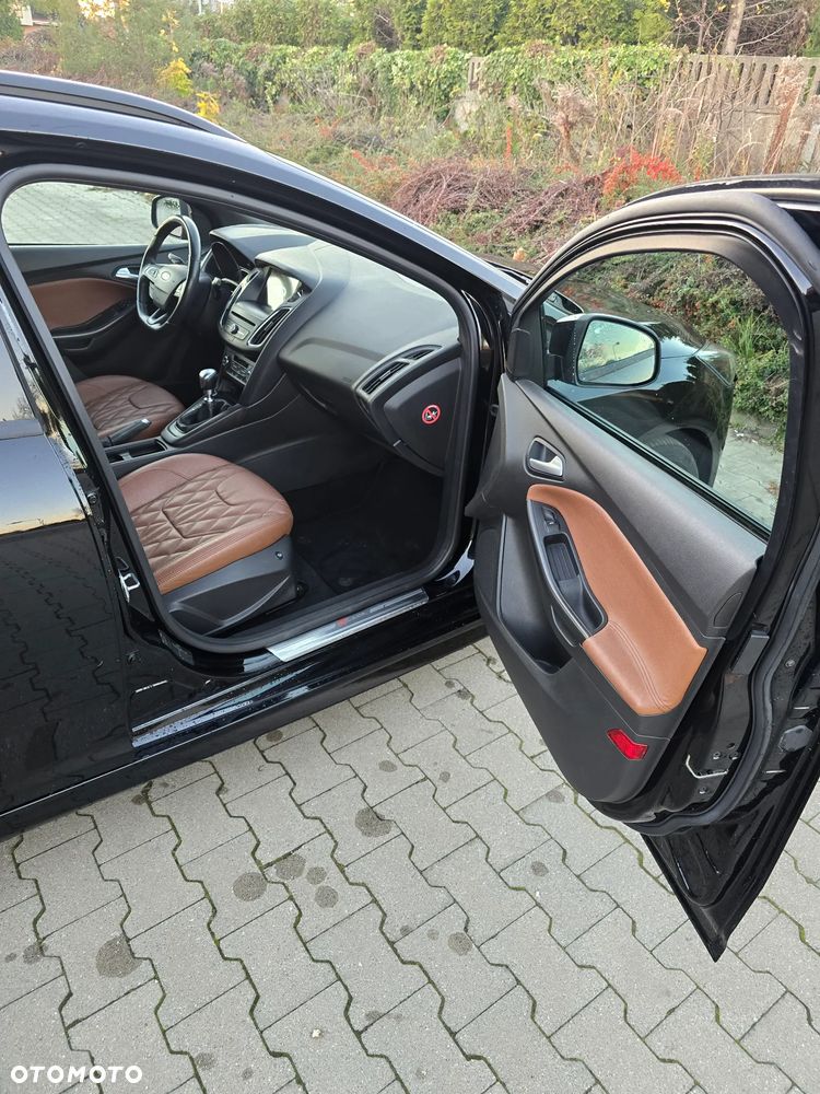 Ford Focus 1.0 EcoBoost Start-Stopp-System ST-LINE - 7