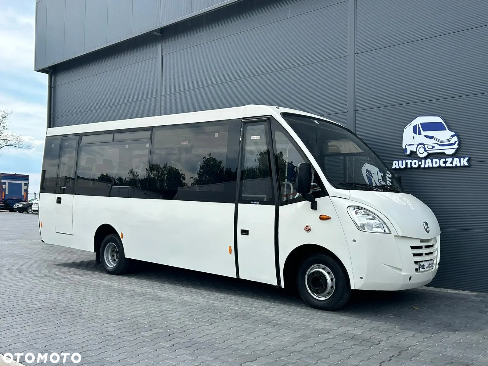 Iveco Daily 72C18 70C18 3.0 HPI Kapena Thesi 30 osób **Sprowadzony**2009R** - 2