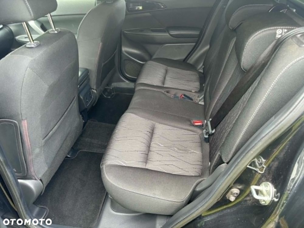 Mitsubishi Eclipse Cross - 23