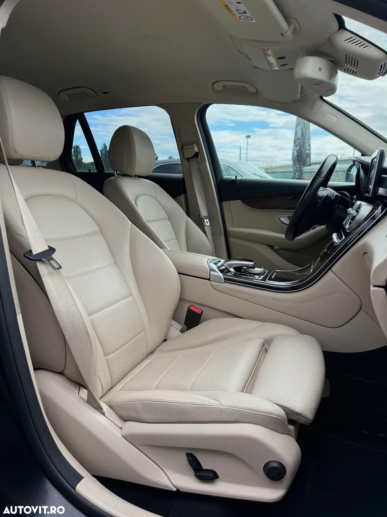 Mercedes-Benz GLC 220 d 4MATIC - 13