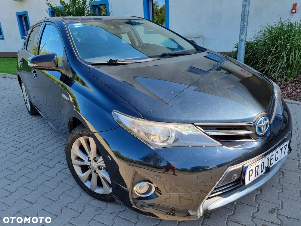 Toyota Auris 1.8 HSD Prestige NAVI - 27