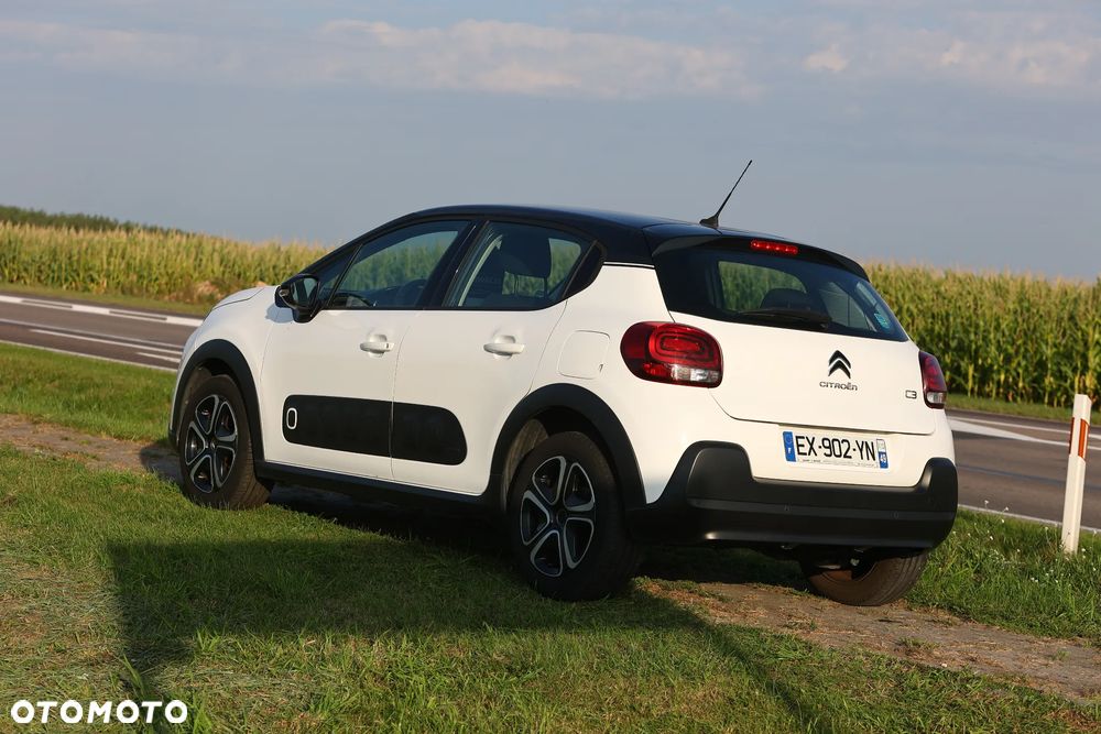 Citroën C3 Pure Tech 110 S&S SHINE - 8
