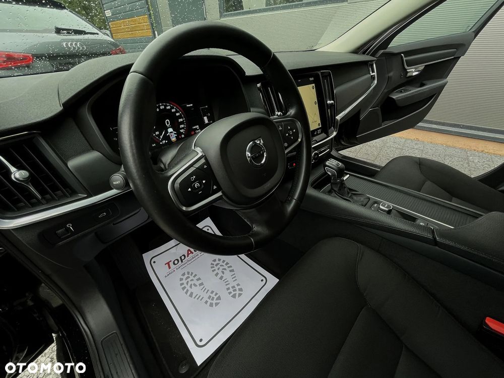 Volvo V90 D4 Geartronic Kinetic - 19
