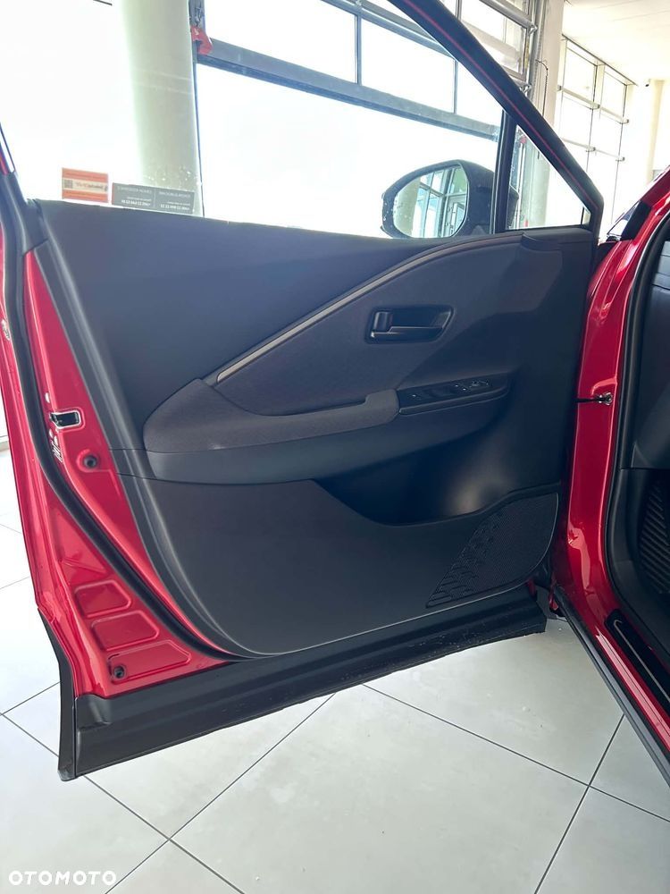 Toyota C-HR 2.0 PHEV Dynamic Force Style - 17