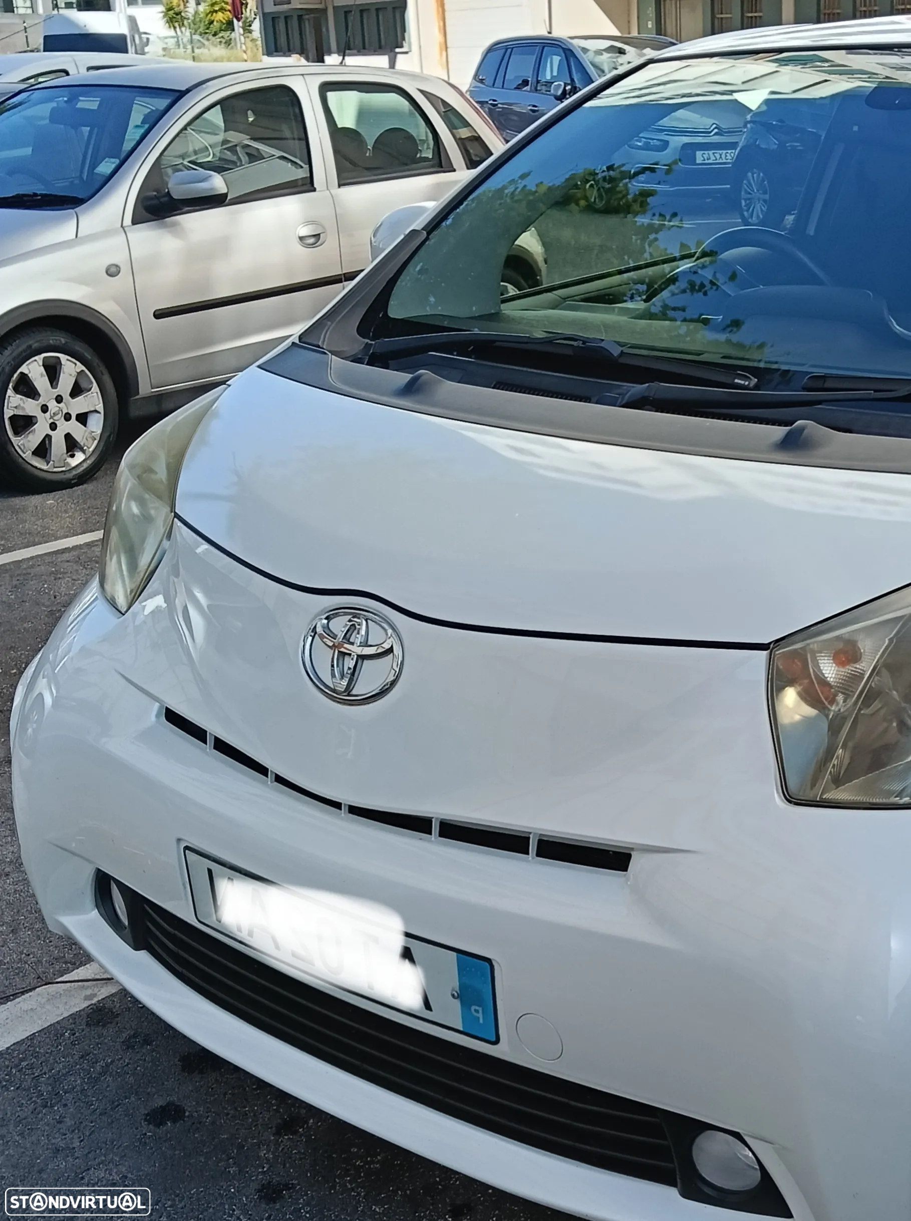 Toyota iQ 1.0 VVT-i - 14