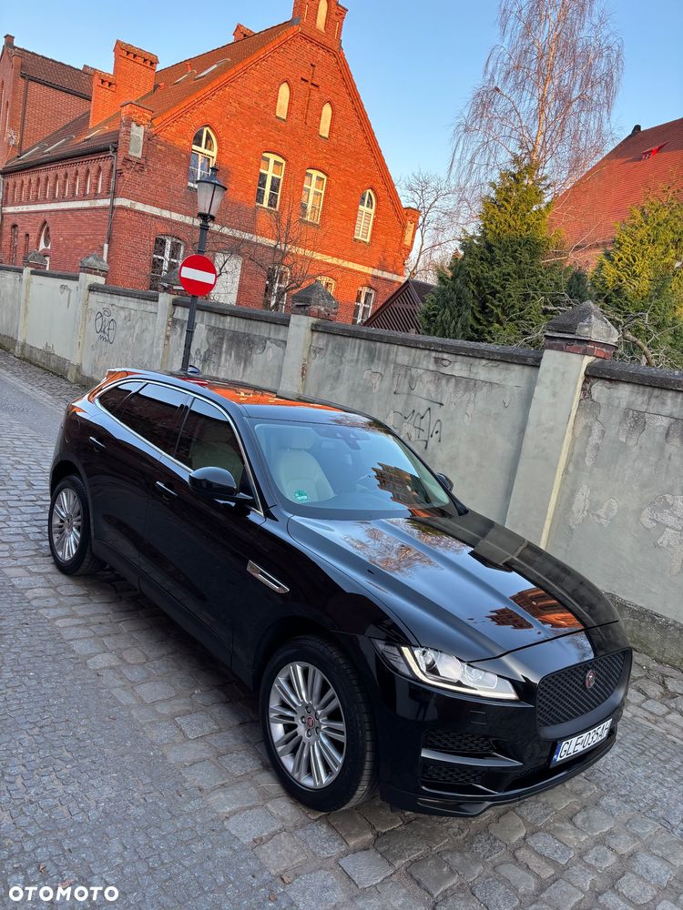 Jaguar F-Pace 2.0 i4D AWD Prestige - 4