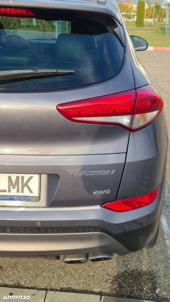 Hyundai Tucson 2.0 CRDI 4WD 6AT Premium+ - 3