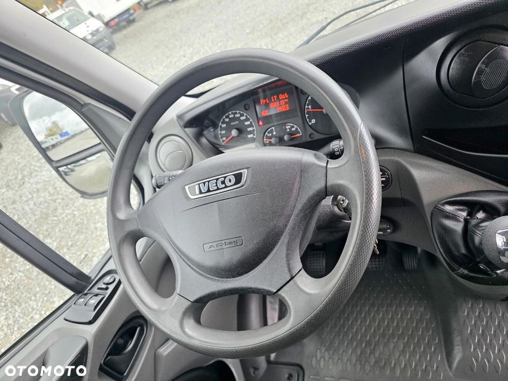 Iveco 35S13 2,3 HPI 130 KONNY KONTENER 4,2M WINDA KLIMA WEBASTO 6 BIEGOWE 183T/KM PRZEBIEGU GWARANCJA - 24