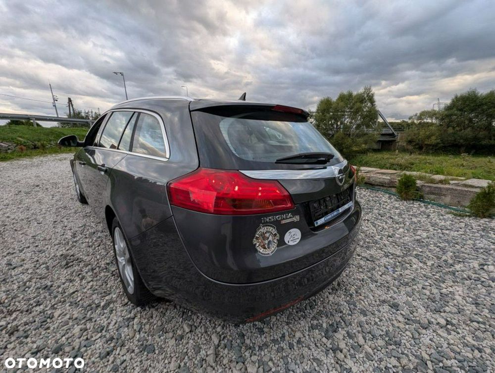 Opel Insignia - 18