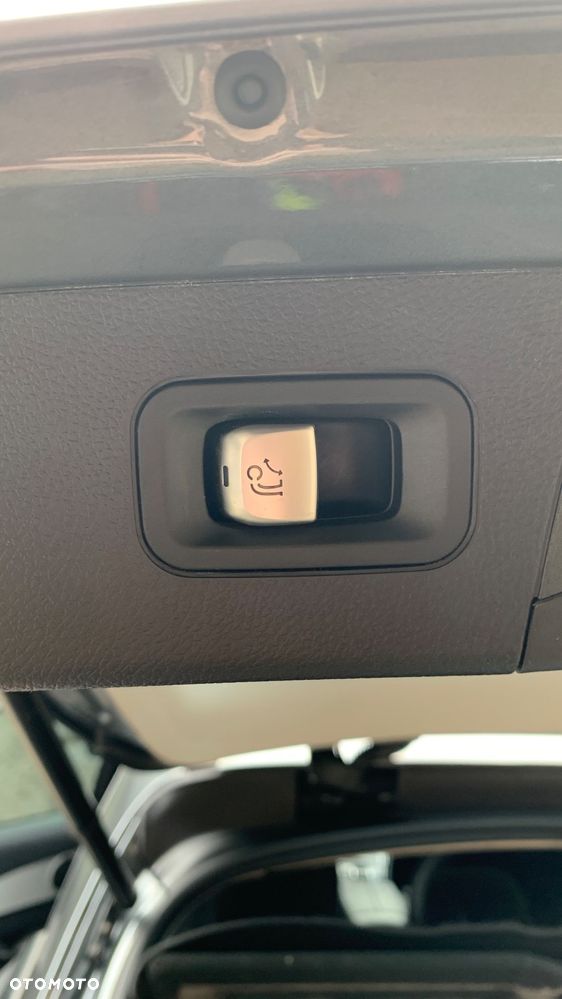 Mercedes-Benz GLC - 18