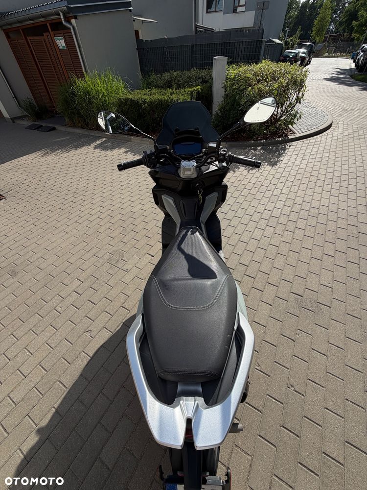 Aprilia SR - 7