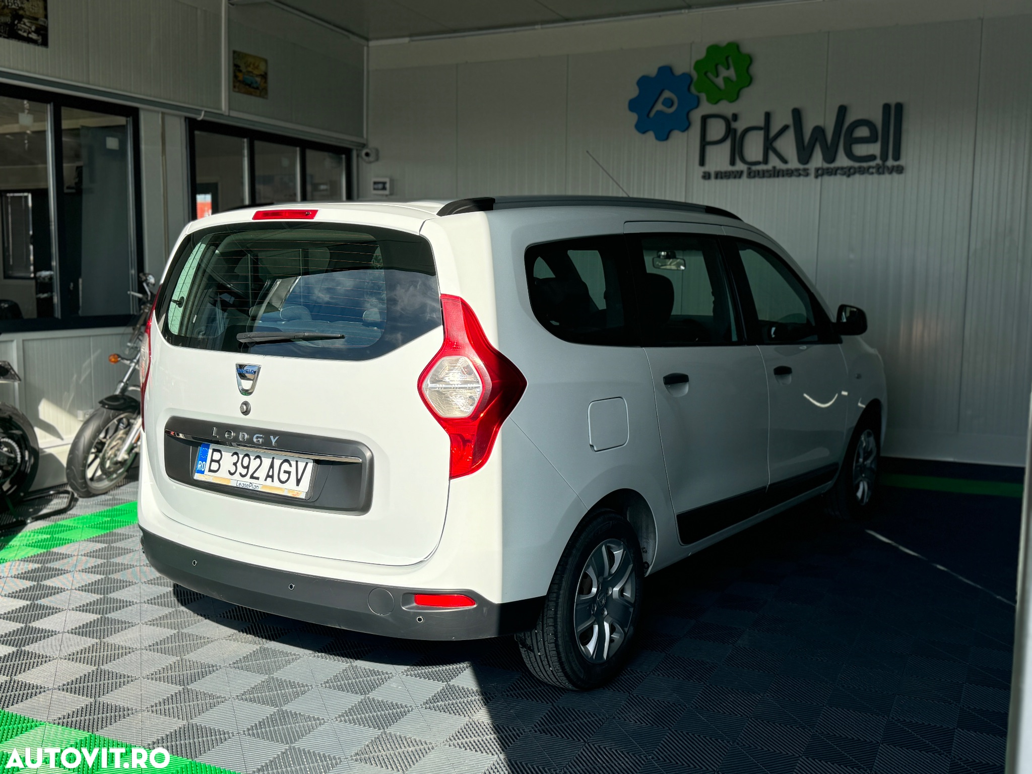 Dacia Lodgy 1.5 Blue dCi Laureate - 5