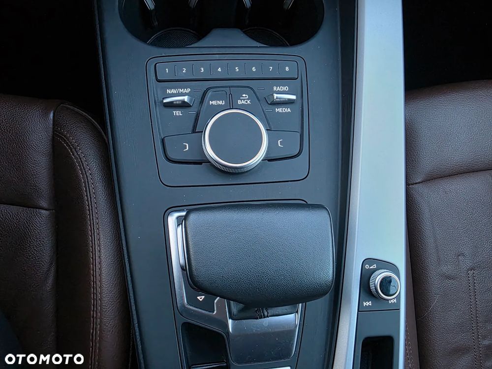 Audi A4 Avant 40 TDI S tronic quattro - 17