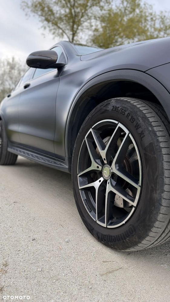 Mercedes-Benz GLC - 2