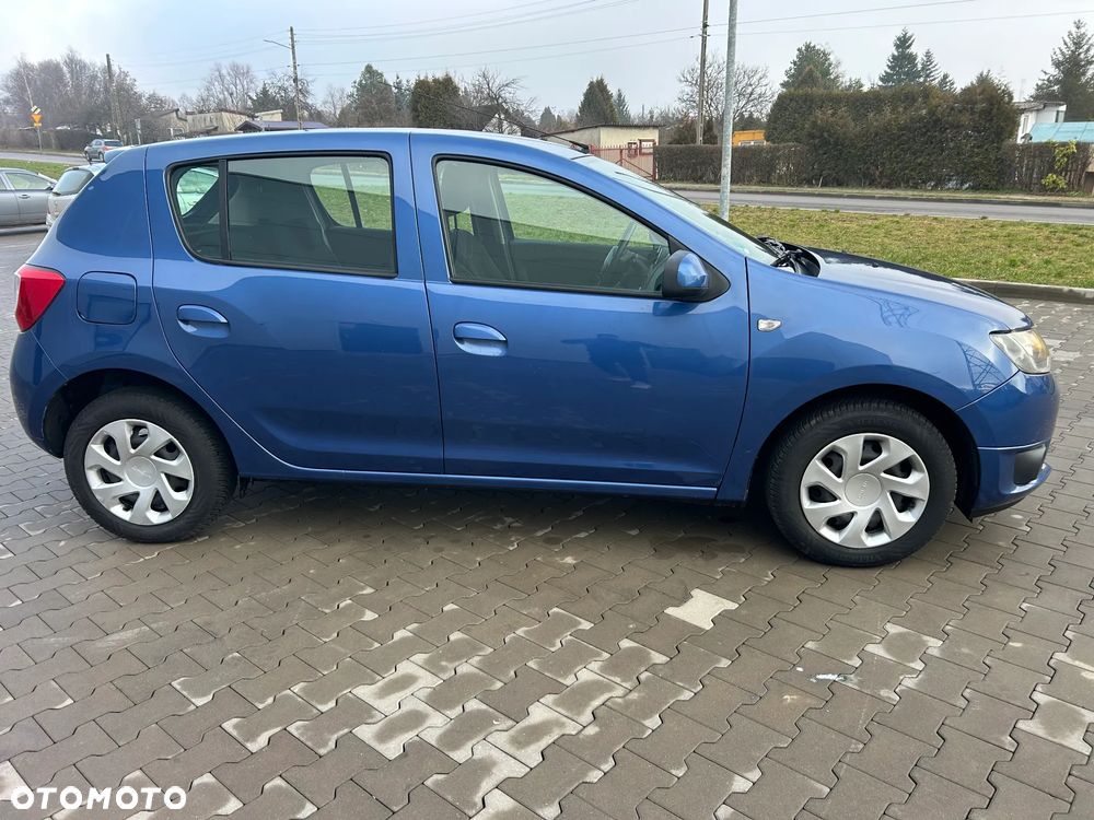 Dacia Sandero 1.2 16V 75 Laureate - 10