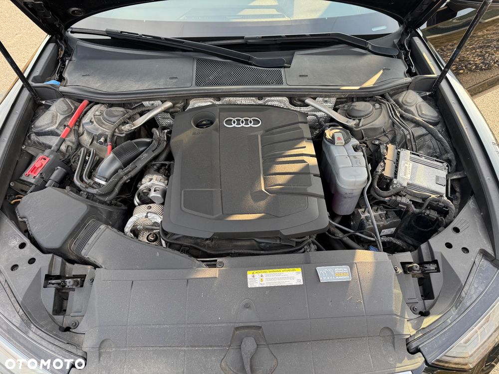 Audi A6 Avant 40 TDI quattro S tronic design - 15