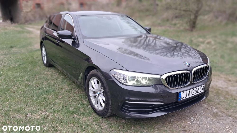 BMW Seria 5 520d M Sport Edition - 3